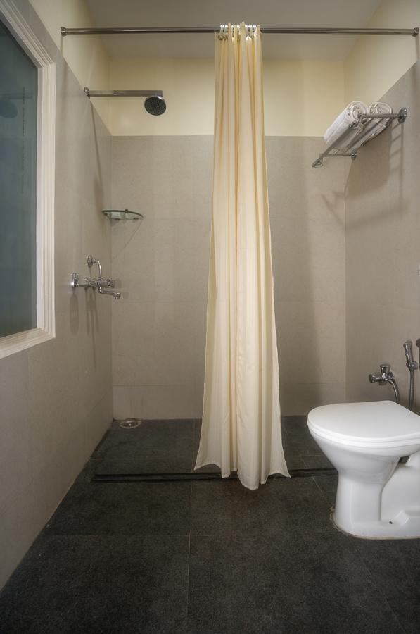 Sunshine Hotel Raigarh Zewnętrze zdjęcie